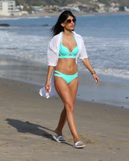 Jasmin Walia feet photo thumbnail