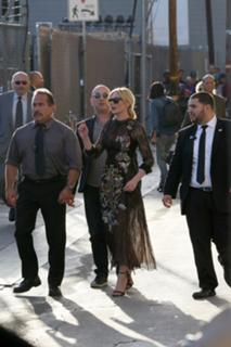 Kirsten Dunst feet photo thumbnail
