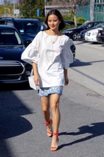 Jamie Chung feet photo thumbnail