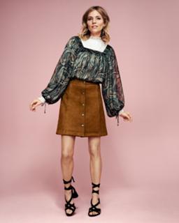 Sienna Miller feet photo thumbnail