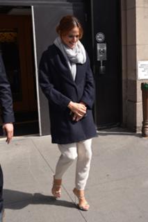Jennifer Garner feet photo thumbnail