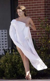 Mischa Barton feet photo thumbnail