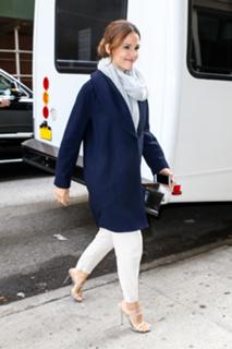 Jennifer Garner feet photo thumbnail