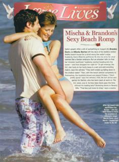 Mischa Barton feet photo thumbnail