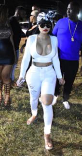 Blac Chyna feet photo thumbnail