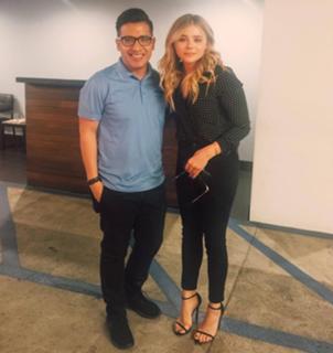 Chloë Grace Moretz feet photo thumbnail