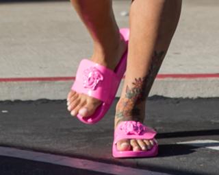 Blac Chyna feet photo thumbnail