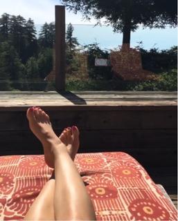 Lucy Hale feet photo thumbnail