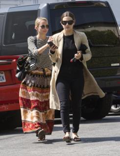Nicole Richie feet photo thumbnail