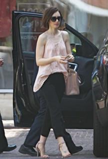 Lily Collins feet photo thumbnail