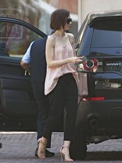 Lily Collins feet photo thumbnail
