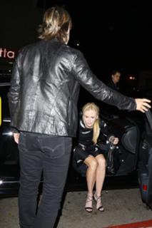 Nicole Kidman feet photo thumbnail