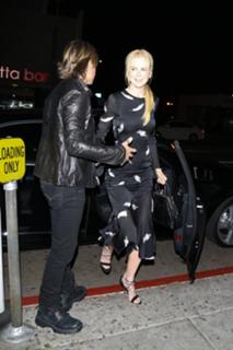 Nicole Kidman feet photo thumbnail
