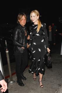 Nicole Kidman feet photo thumbnail
