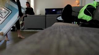 Justine Ezarik feet photo thumbnail