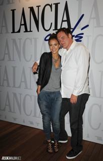 Jessica Alba feet photo thumbnail