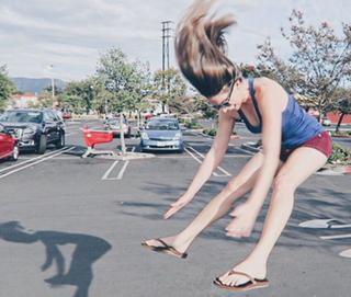 Rachel Ballinger feet photo thumbnail