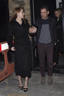 Amy Adams feet photo thumbnail