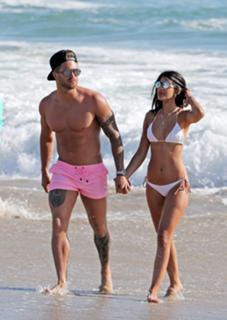 Jasmin Walia feet photo thumbnail