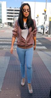 Tulisa feet photo thumbnail
