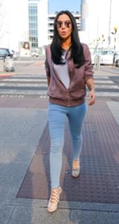 Tulisa feet photo thumbnail