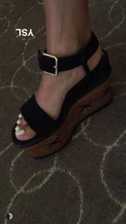 Karrueche Tran feet photo thumbnail