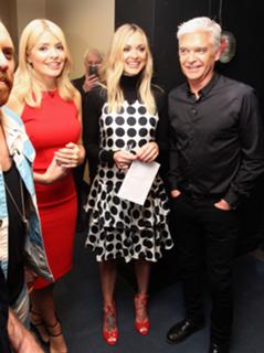 Fearne Cotton feet photo thumbnail