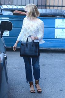 Kristen Bell feet photo thumbnail