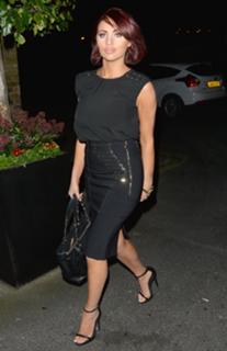 Amy Childs feet photo thumbnail
