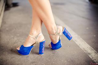 Cristina Ferreira feet photo thumbnail