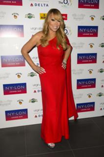 Mariah Carey feet photo thumbnail