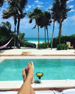 Eva Longoria feet photo thumbnail