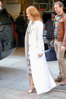 Amy Adams feet photo thumbnail