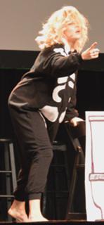Grace Helbig feet photo thumbnail