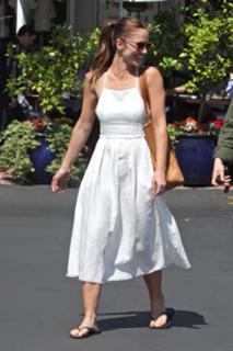 Minka Kelly feet photo thumbnail