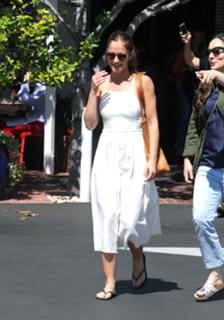 Minka Kelly feet photo thumbnail