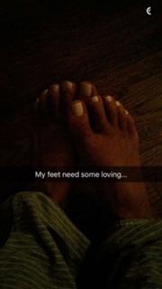 Vida Guerra feet photo thumbnail