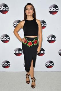 Ming-Na Wen feet photo thumbnail