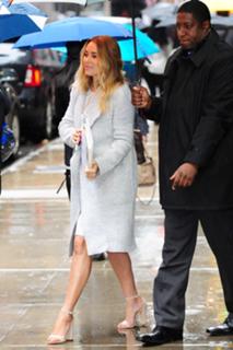 Lauren Conrad feet photo thumbnail