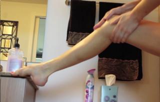 Emma Lovett feet photo thumbnail