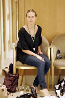 Heidi Klum feet photo thumbnail