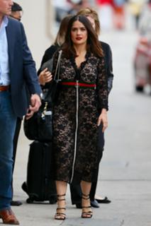 Salma Hayek feet photo thumbnail