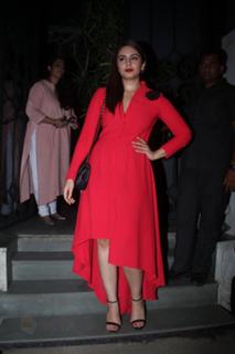 Huma Qureshi feet photo thumbnail