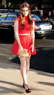 Kate Mara feet photo thumbnail