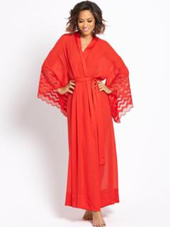 Myleene Klass feet photo thumbnail