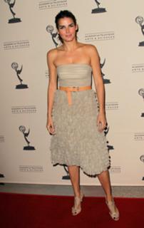Angie Harmon feet photo thumbnail