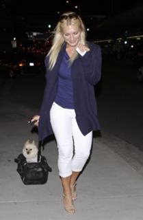 Brooke Hogan feet photo thumbnail
