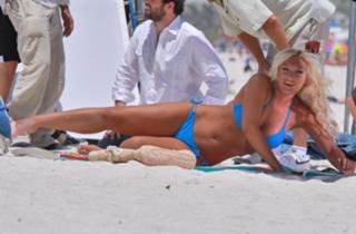 Brooke Hogan feet photo thumbnail