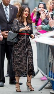 Salma Hayek feet photo thumbnail