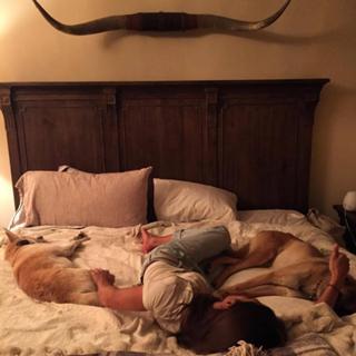 Danica Patrick feet photo thumbnail